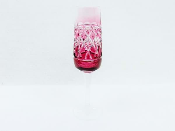 Bild von Sektglas aus Kristall mit rubinrotem Überfang, Rauten Schliffdekor